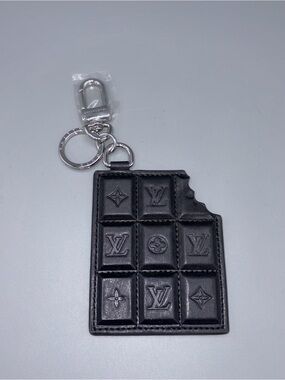 Louis Vuitton LV Chocolate Bar Key Holder and Bag Charm black leather